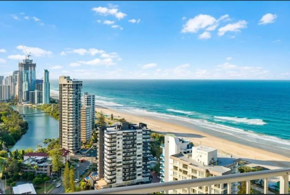 Entire Rental Unit Ocean City Views Netflix Gold Coast