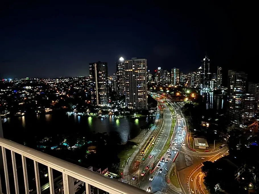 Entire Rental Unit Ocean City Views Netflix Gold Coast Australia